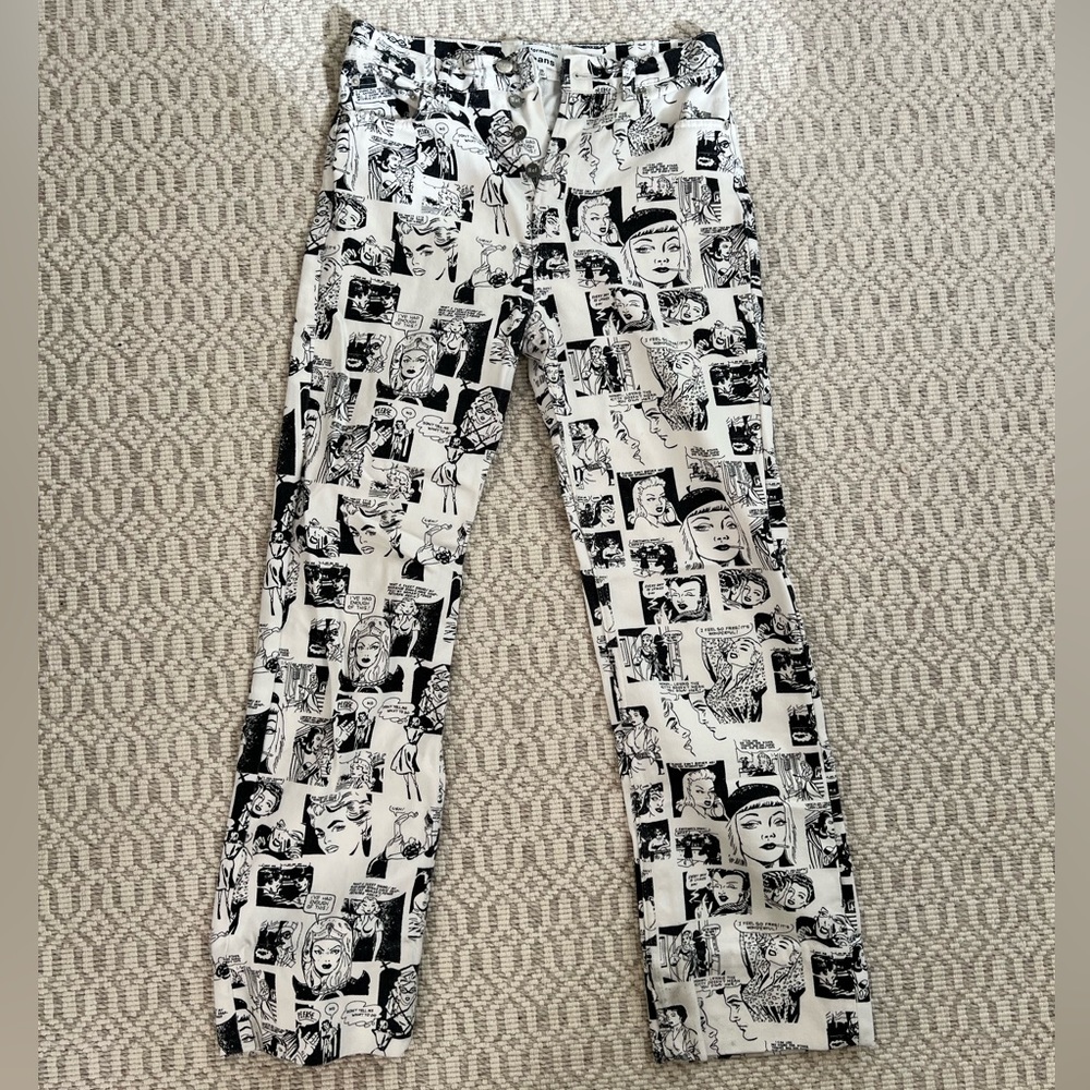 Reformation comic strip straight jeans